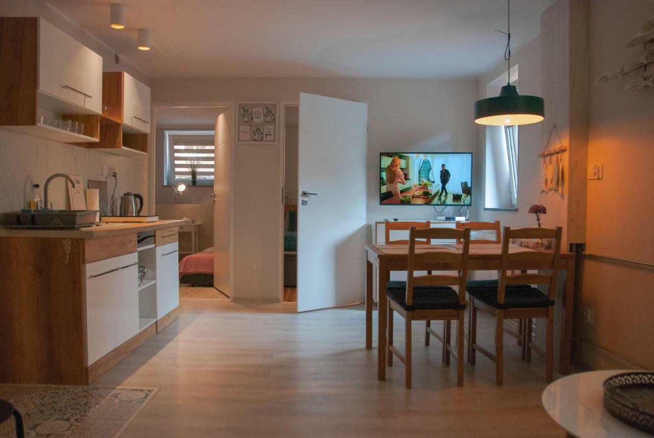 Noclegi "Boczna 5A" Apartamenty Goscinne Szczawno-Zdroj Exterior foto